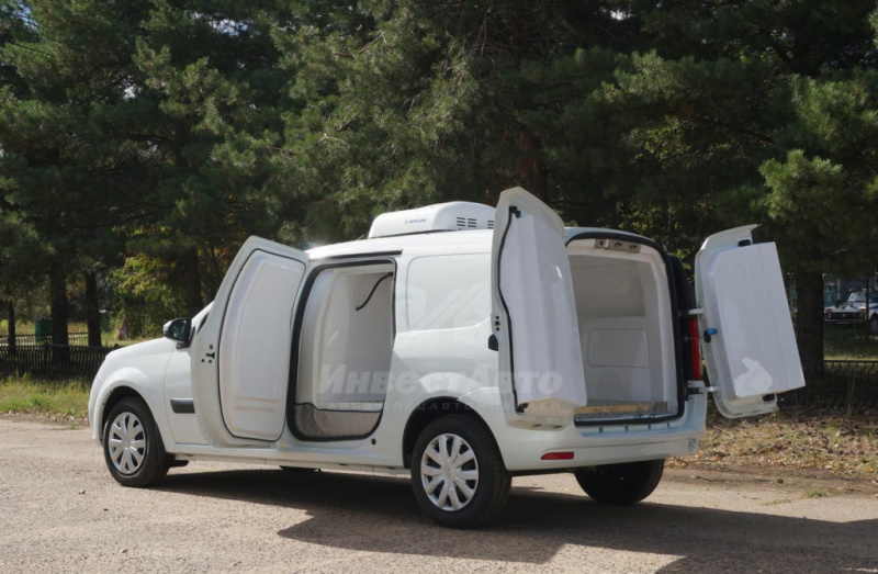 Рефрижераторы Lada Largus